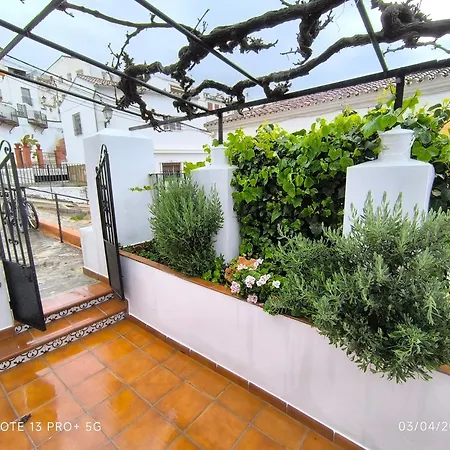 La Casita De La Parra Дом отдыха Ронда